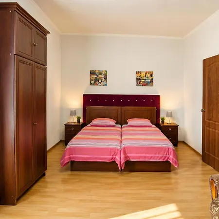 Apartment Sweet Rest Apartments *
